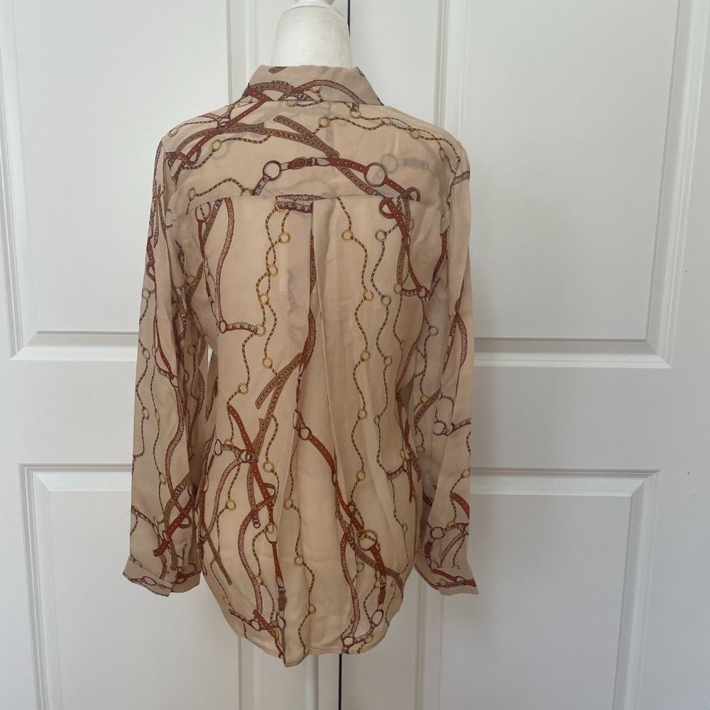 Nina Belt Print Silk Blouse from L'AGENCE - Picture 7 of 9